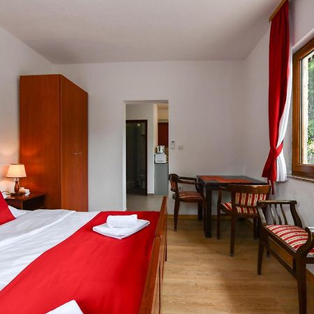 Apartments Bramado Seliste Dreznicko Luaran gambar