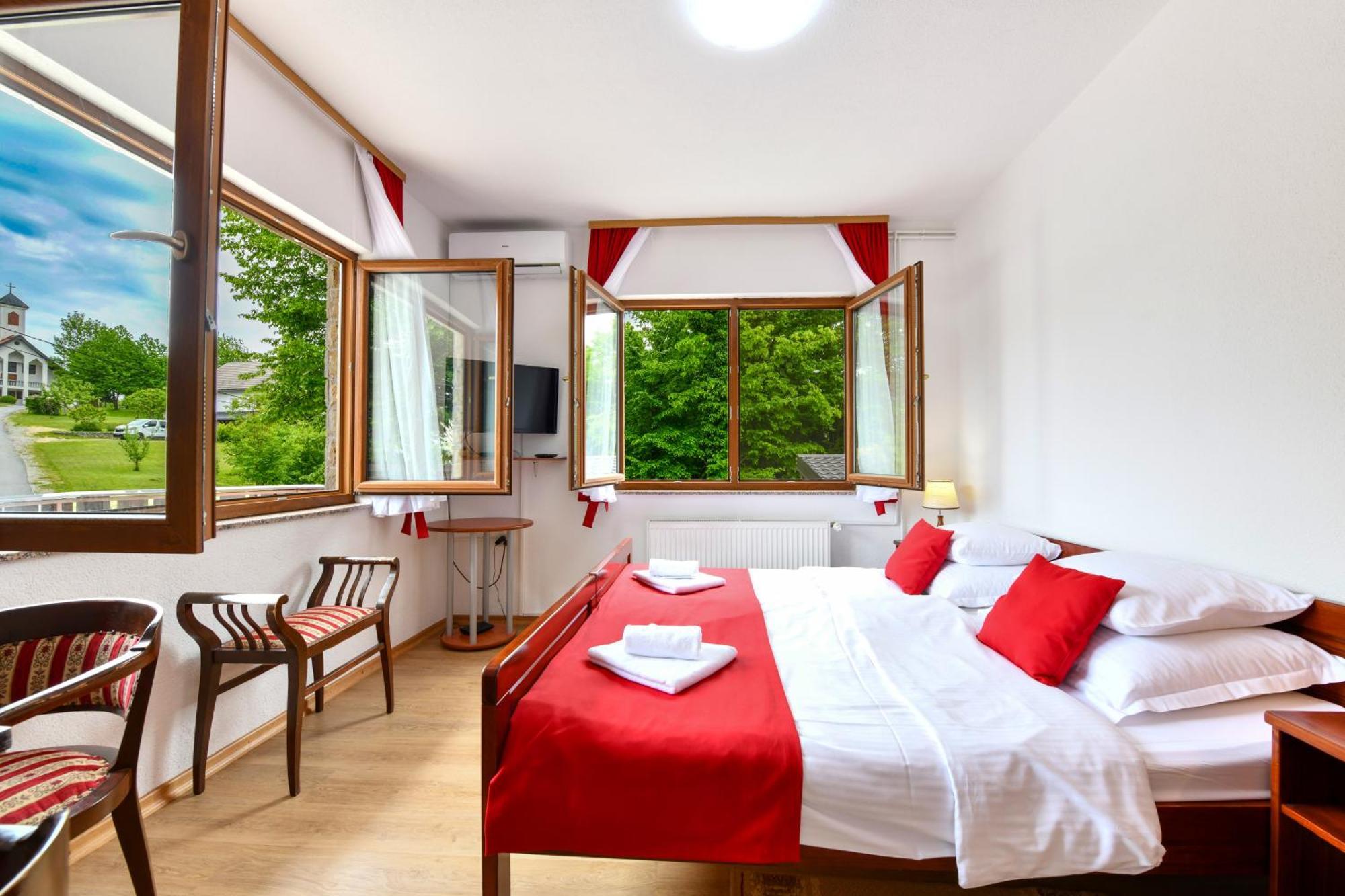 Apartments Bramado Seliste Dreznicko Luaran gambar